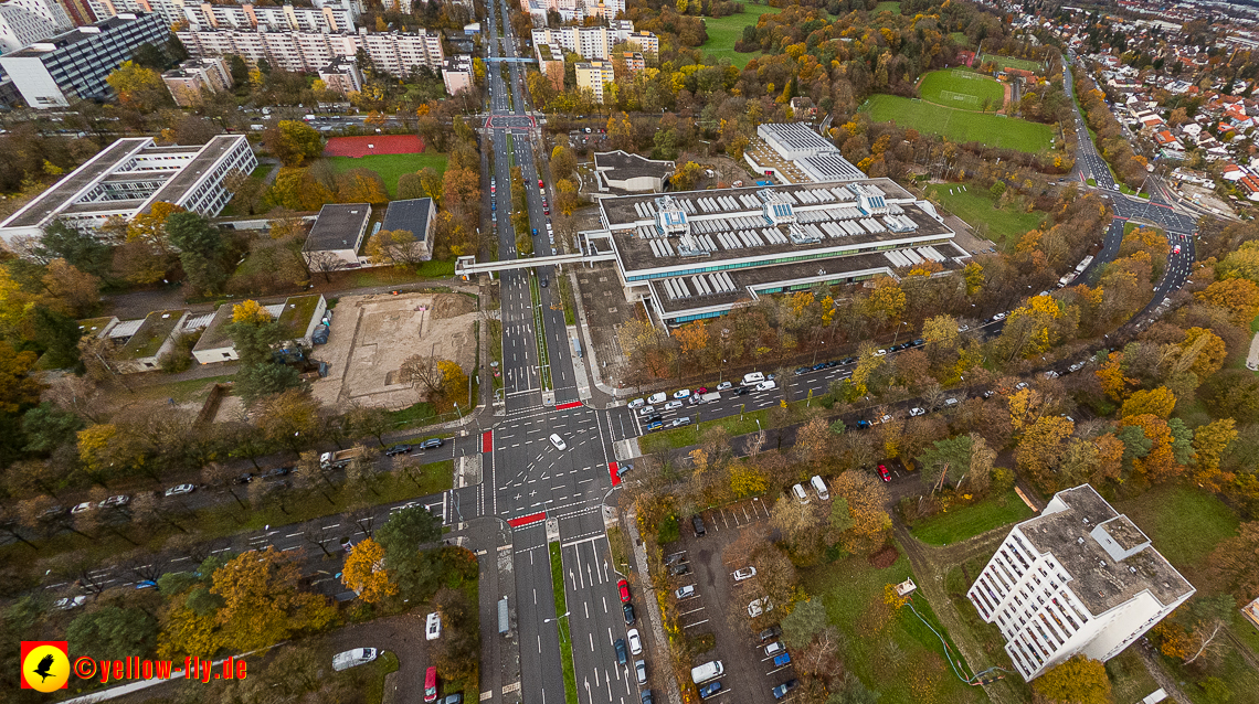 19.11.2022 - Luftbilder von der Baustelle an der Quiddestraße 'Haus für Kinder' in Neuperlach